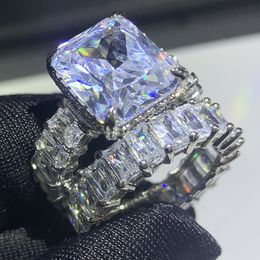 2019 Nieuwe Collectie Best Verkopende Prachtige Sieraden 925 Sterling Zilver Kussen Vorm Wit Topaz Zirconia Geboortestenen Wedding Band Ring voor Vrouwen