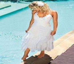 2019 Nouveau bon marché Bohemian Beach Robes de mariée Halter Neck Tea Longueur Summer Boho Style Blanc Briffon Bridal Bridal Brids8062188