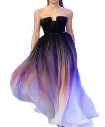 2019 NIEUW DEISGN Strapless Aline Women Prom Dresses Court Train Multicolor Model Evening Jurken Backless Sash Vestido de Fiesta P1205606