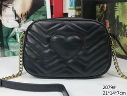 2019 NUEVO CALIENTE Bolso de diseñador de moda marca damas bolso de hombro para cámara nuevo bolso de lujo feminina bolso pequeño billetera 21 CM