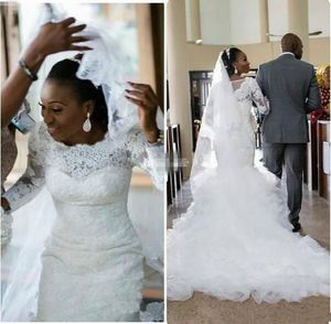 2019 New Hot White White Ivoire Voile de mariée Accessoires de mariage Crystal Long Cristal Blé Bling Dentelle Tulle Cathédrale Longueur 3m Église Veil