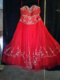 2020 Nieuwe rode borduurwerk baljurk Jurken kristallen voor 15 Years Sweet 16 Plus Size Pageant Prom Toga van de Partij QC1049
