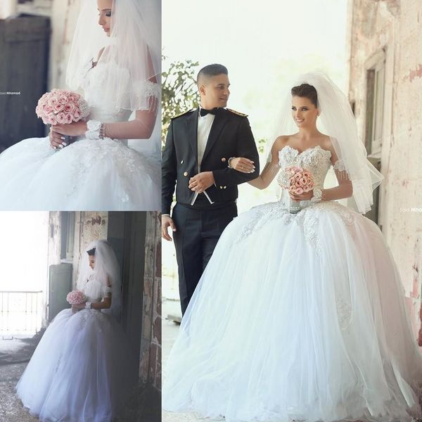 2019 nouvelles robes de mariée robe de bal arabe modeste, plus la taille chérie dentelle appliques gonflées tulle sans manches longueur de plancher robes de mariée formelles