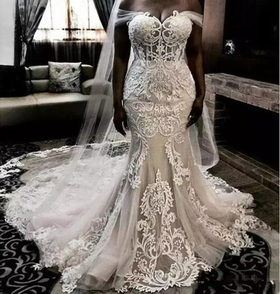 2019 Nuevos vestidos de novia sexy africanos atractivos de la sirena del hombro Apliques de encaje de tul Ver a través del tren de barrido Vestidos de novia de talla grande