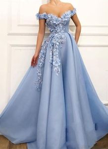 Sexy Light Sky Blue Prom Dresses Off Shoulder Lace Applicaties Hade Made Bloemen Beaded Open Back A Line Formele Feestjurk Avondjurken