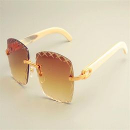 2019 Nieuwe vierkante gravure Lens 8300177-2 Zonnebril Mode Zon Visor Pure Natural White Horns Mirror Legs Sunglasses Priva3071