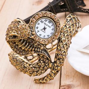 2019 nuevo estilo reloj en forma de serpiente reloj de moda reloj de pulsera diseño único relojes de vestir para mujer reloj femenino 3055