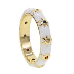 2019 nouveau style blanc fleur de soleil anneaux émaillés pour les femmes pavé arc-en-ciel cz Couple anneaux bijoux de mode fête anneaux de mariage cadeaux242B