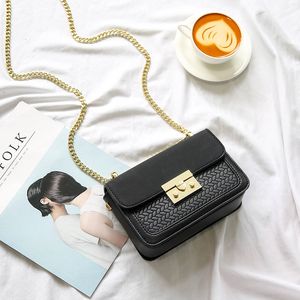 2019 nieuwe dames casual handtas tassen mode tas dames lock chain pakket kleine vierkante pakket tassen