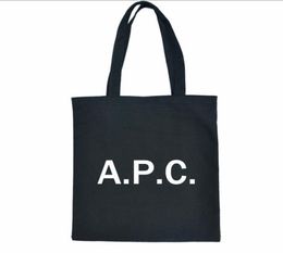 2019 New Women039S Handbagr APC Letter Sac Canvas épaule Tote Sac Shopping Graphème Bundle Pocket Blank Canvas Zipper Bag3858391