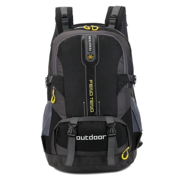 2019 Paquetes al aire libre Mochila Mochila de moda Paquete de computadora Bolso de nylon grande Bolsa de viaje Paquetes SportOutdoor Bolsa para computadora portátil camuflaje 50L A1