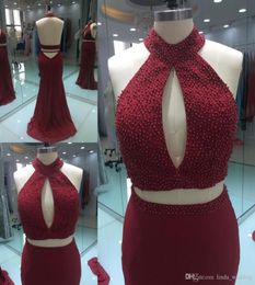 2019 Real Pos Twee stukken Burgundy Color Mermaid Long prom jurk nieuw ontwerp sexy kralen Backless feestjurk op maat gemaakt plus SI8497609