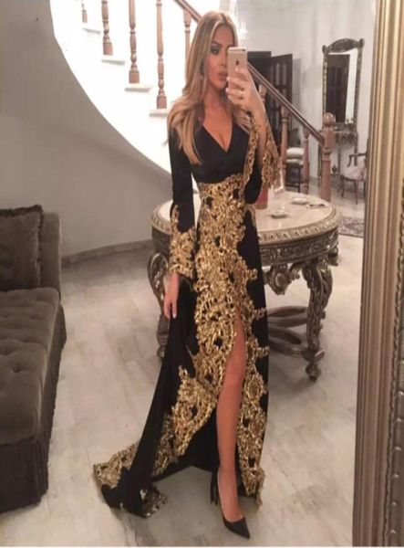 2019 robes de soirée en velours noir saoudien arabe avec manches bouffantes dentelle dorée brillante longues robes de bal sexy robe de soirée fendue2593604