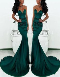 2019 Sexy prachtige lieverd Long Emerald Green Mermaid avondjurken Satin Fishtail Speciale gelegenheid Prom jurken voor vrouwen Chea9373089