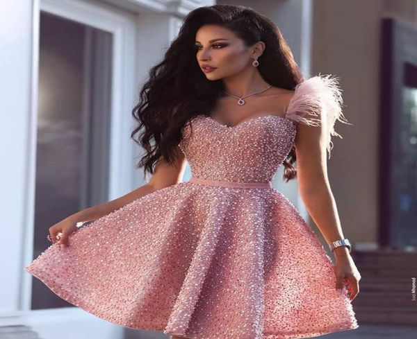 2019 Robe de cocktail rose sexy style arabe Dubaï longueur au genou courte tenue de club formelle robe de soirée de bal de fin d'année, plus la taille personnalisée Ma6012519