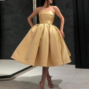 2019 robes de soirée simples bouffantes longueur de thé pas cher robes de bal en or clair grande taille robes de soirée de cocktail de mode