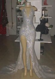 2019 Sparkly Pailletten Zilveren Mermaid Prom Jurken Lange Halter Hals High Side Split Avond Party Draag formele jurk Vestidos