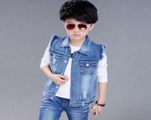 2019 Spring herfst nieuwe kinderen kleding mouwloze katoenen denim vest fashion down collar jas boyvest lz3756598744