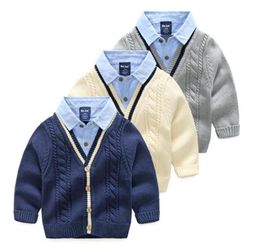 2019 Spring Boys Cable Treak Sweater Cardigans hiver épaissis Kids Knitwear Coats Turnown Collar Enfants039s Vestes8670018