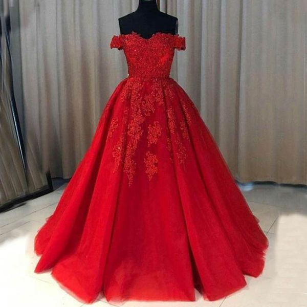 2019 robes de mariée rouges de printemps fabriquées en Chine sur l'épaule dentelle appliques une ligne robes de mariée en tulle fermeture éclair jusqu'à balayage train couleurs personnalisées