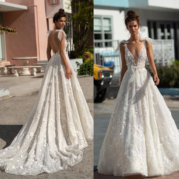 2019 Robes De Mariée De Mariée Spaghetti D'été Sexy Une Ligne Tulle Dos Nu Robes De Mariée Personnalisé 3D À La Main Appliques Femmes Robes