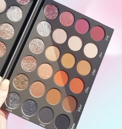 2019 Tati Beauty Eyeshadow Powder Christmas Gifts 24 Color Shimmer Matte paillettes de la palette à paupières entente 26652541798