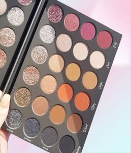 2019 TATI belleza sombra de ojos en polvo Regalos de Navidad 24 colores brillo mate brillo duradero Paleta de sombras de ojos texturizada 26659738128