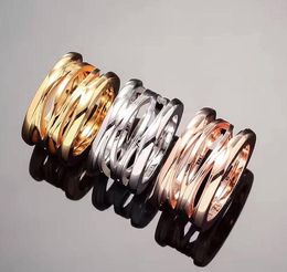 2019 Titanium staal Hot Fashiion hol bruiloft lente ringen voor vrouw sieraden merk Vintage Sieraden De Nieuwste 18k gouden Liefde Ring