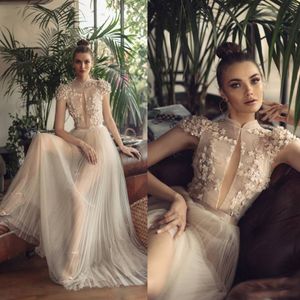 2019 Robes De Mariée En Tulle Col En V Cap Manches Dentelle Robes De Mariée Princesse Plage Appliqued Robe De Mariée Pas Cher