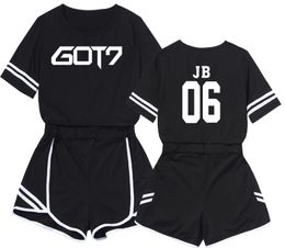 2023 Tweedelige Set Vrouwen Straykids Jammer Twinset Motion Pak Pak-jurk Vrije Tijd Zelfontplooiing Korte rok Stray Kids 0214