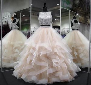 2019 Deux Pièces Perles De Cristal Dos Nu Robe De Bal Robes De Quinceanera, Plus La Taille Douce 16 Robes Débutante 15 Ans Fête Formelle D6062745