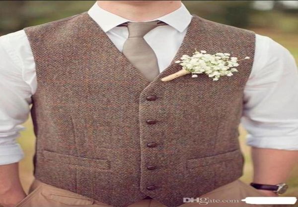 2019 Chaleco de tweed marrón vintage Chalecos de novio en espiga de lana Chalecos de traje de estilo británico para hombre Chaleco de vestir para hombre ajustado Boda personalizada W6332242