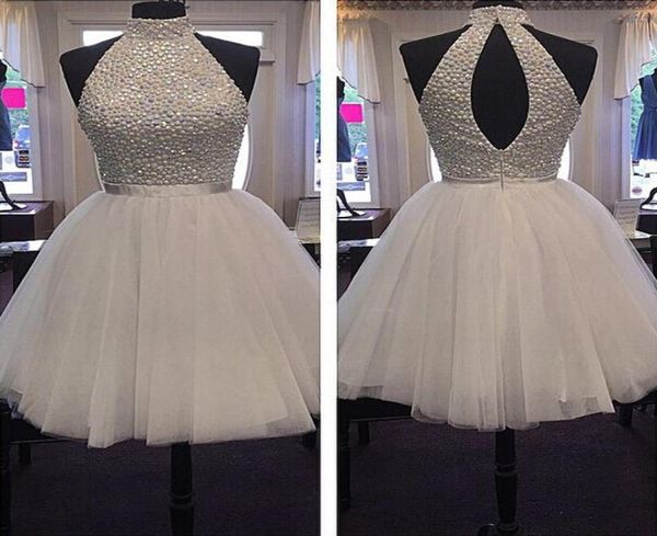 2019 White Sparkly Bead Crystal Homecoming Dresses Halter Puffy Tulle para vestidos de fiesta de niñas junior Vestidos de graduación4658007