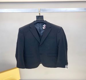 2019New mode Black Groom Tuxedos geborduurde bloemen Rapel Business Wedding Jurk Uitstekende man Jacket Blazer Suit 3843259