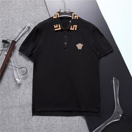 202 3New golfpolo's voor mannen Engeland -stijl met brief Turndown kraag korte mouw Tops Prue katoen t -shirts training casual outfit
