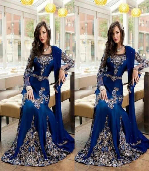 2020 Arabe Islamic Jewel Neck Embroides Crystal perle bleu royal long Dubai Abaya Party Robe Prom Robes de luxe Soirée 1560364