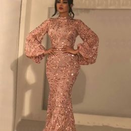 2023 Bling Mermaid Prom Dresses Blush Pink Proze lovertjes Arabisch sexy hoge nek lange mouwen pailletten plus size formele feestjurk avondjurken echt beeld