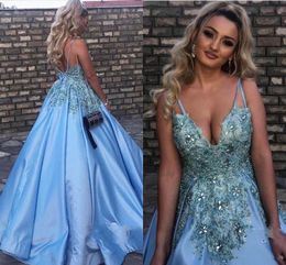 2020 Blue A Line Prom Dresses Long With Deep V-hals Pailletten Kralen Spaghetti Riemen Avondjurken Kant Applicaties Formele Cocktail Party Town