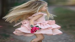 2020 Marque Princesse Robes pour filles Mignon Pétale Manches Rose Plaid Tutu Enfants Robe Enfants 039s Jour vêtements de marque Factroy Wh5438783