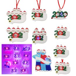 Christmas Quarantain Ornamenten LED Sneeuwpop DIY Familie Groet Hanger Gepersonaliseerde LED Lichtkerstmis Feestelijke Party Tree Decoration SD16
