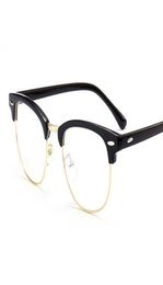 2020 Classic Rivet Half Frames Eyeglasses Vintage Retro Optica Fueras de ojos Men Mujeres Clear Spectacle Frame Eyewear DE4465399