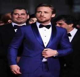 2020 trajes de boda azules para hombre hechos a medida, dos piezas, esmoquin ajustado para padrinos de boda, traje para fiesta de graduación barato, chaqueta, pantalones, traje Homme5643392