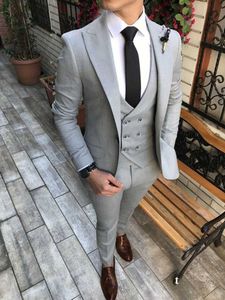 2020 sur mesure hommes d'affaires gris clair mariage marié costume 3 pièces Slim Fit hommes smoking costume pour mariage bal meilleur homme costume