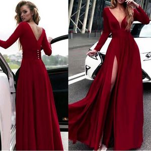 2020 Elegant Red Long Prom Dresses Long Sleeve V Neck Vloer Lengte Backless avondjurken Formele vrouwen Speciale gelegenheid feestjurken 258T