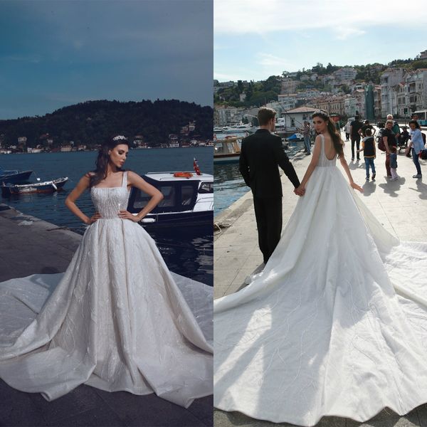 2020 Elie Saab robe de bal robe de mariée perles plume appliques chapelle longueur robe robe Satin sangle robes formelles
