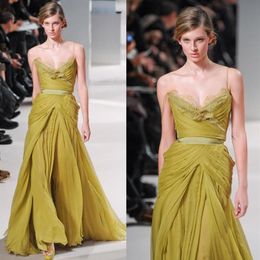 2020 Elie Saab Sexy Spaghetti Robes De Soirée Printemps Mode À Volants Robes De Bal En Dentelle Pageant Parti Piste Tapis Rouge Robes288i