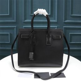 2020 Fashion Bag Sac à bandoulière design majeur Sac classique DE JOUR NANO sac à main de luxe sac à main sac à main pour femme311j