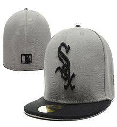 2020 Fashion Fitted Hats de haute qualité Chicago Designer Chapeaux d'équipe White Sox Logo Broderie Hap Hip Hop Outdoors Sports Caps mixtes7035473