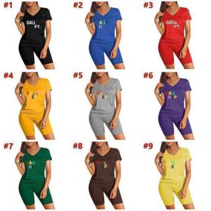 2023 Designer Dames Tracksuits Summer Sports Outfits Tweede stuk set Brand Letter Gedrukte V-hals Korte mouw T-shirt Shorts Jogging Suits