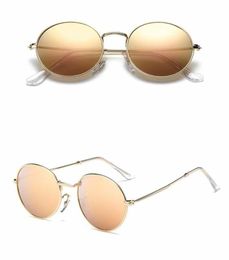 2020 Fashion Trendy Sunglasses Fashion Femmes Lunettes de soleil pour hommes Classic Metal Frame Sunglasses Sun Verres 11 Couleurs de bonne qualité5035044